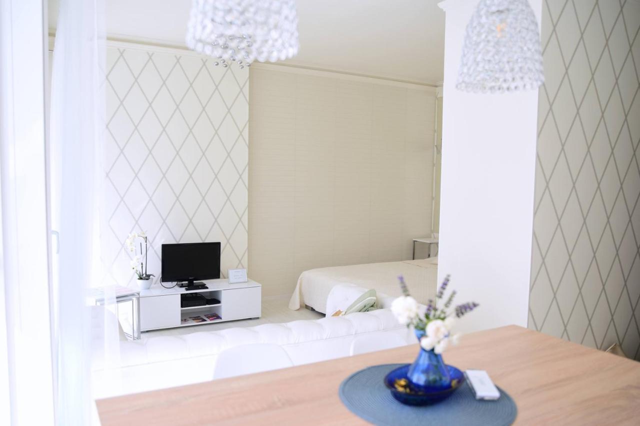 Cloe Apartman Segedin Dış mekan fotoğraf